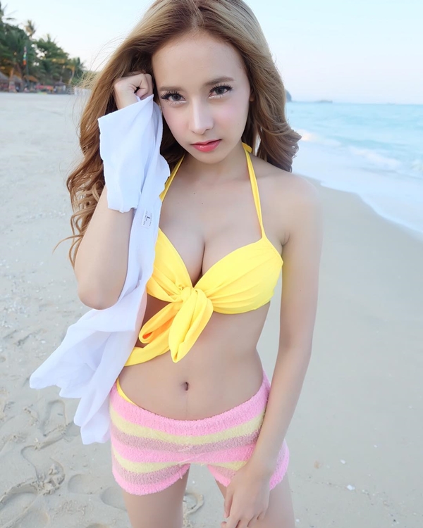曼谷性感女Dj Mammos-第1章-图片3