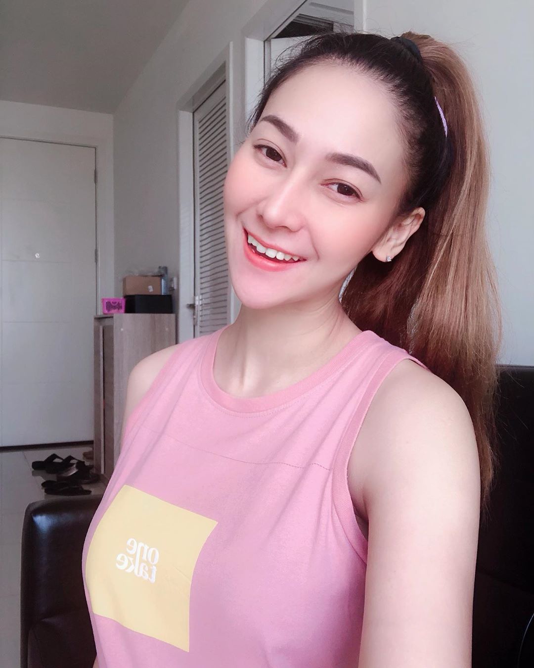 水汪大眼擁有女神顏值 火辣身材擄獲網友注意力-第1章-图片10