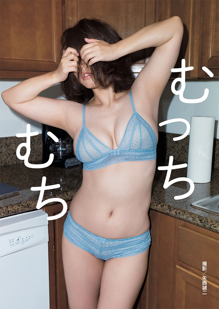 2017年11月29日 34歲磯山沙也加力保巨乳為第26本寫真集性感出擊-第1章-图片11