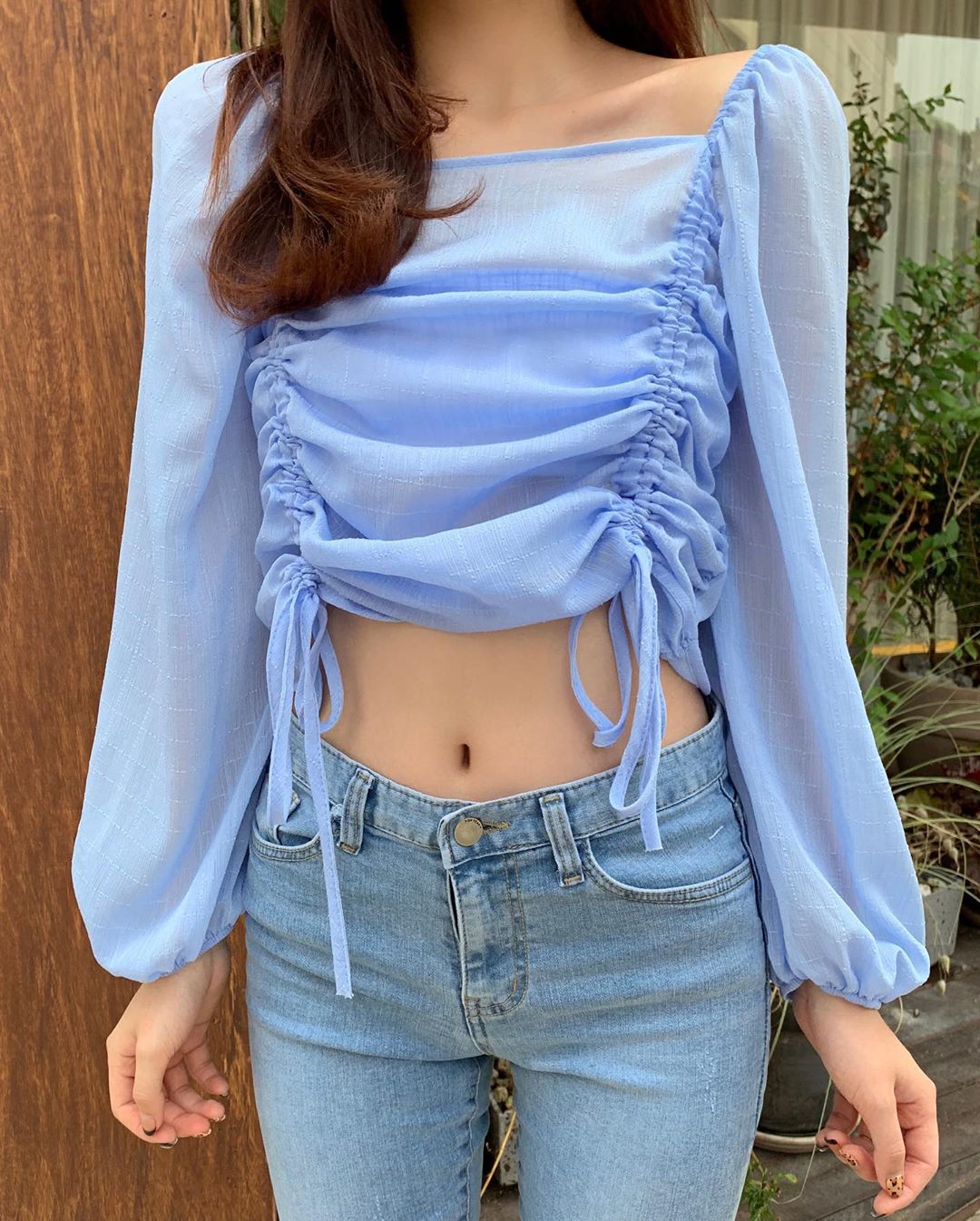 逆天蜜腿超愛炫 超殺電眼讓人移不開視線-第1章-图片16