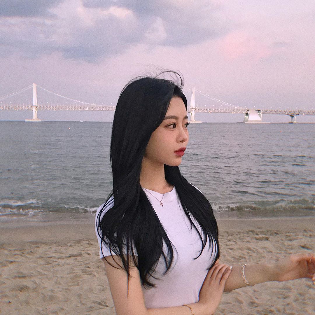 火辣身材辣到令人屏息 凹凸有致忍不住放大看-第1章-图片1