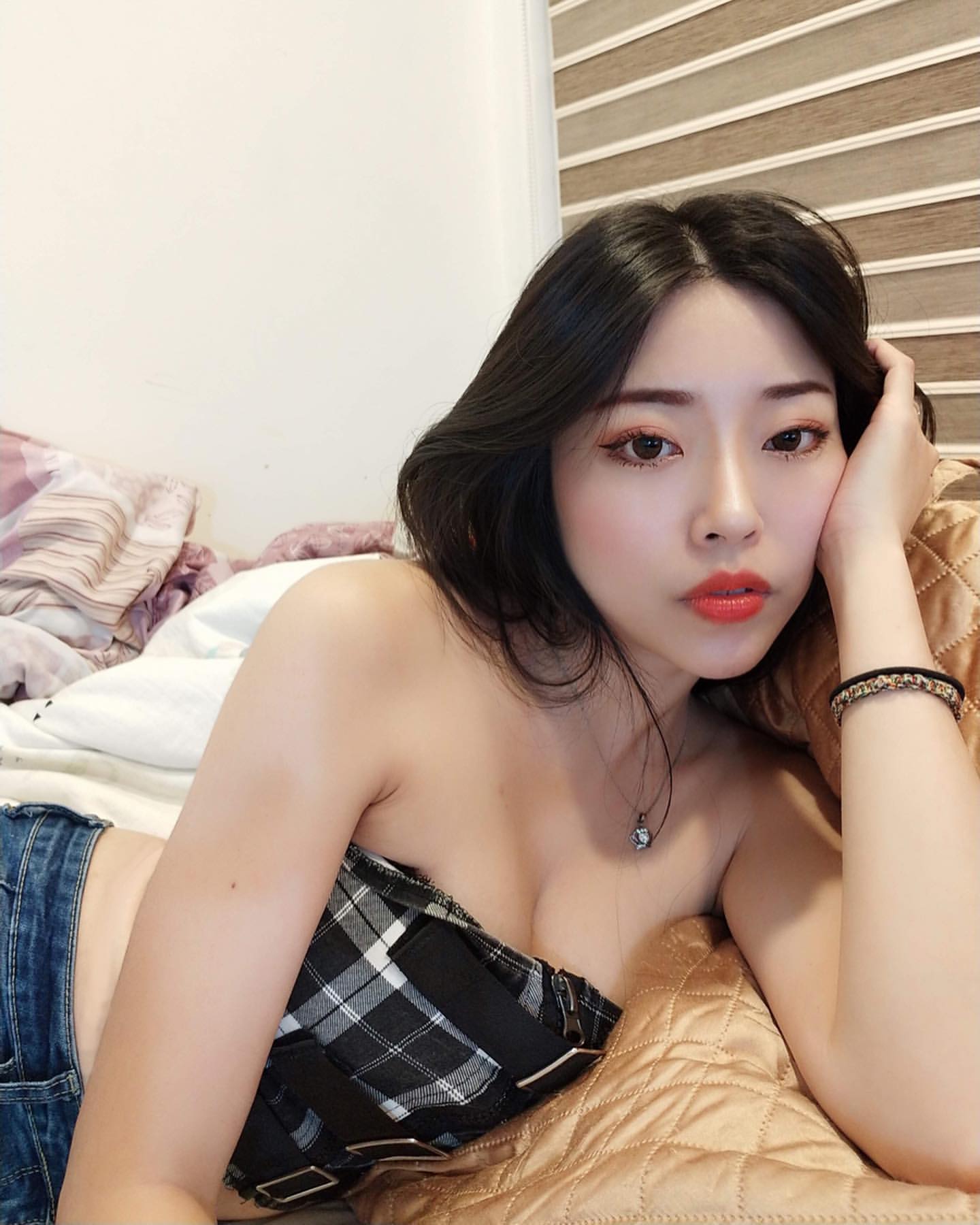 IG only turned adult release photo of two snow-white big milk super-promised body Yoon Yoon Min-第1章-图片3