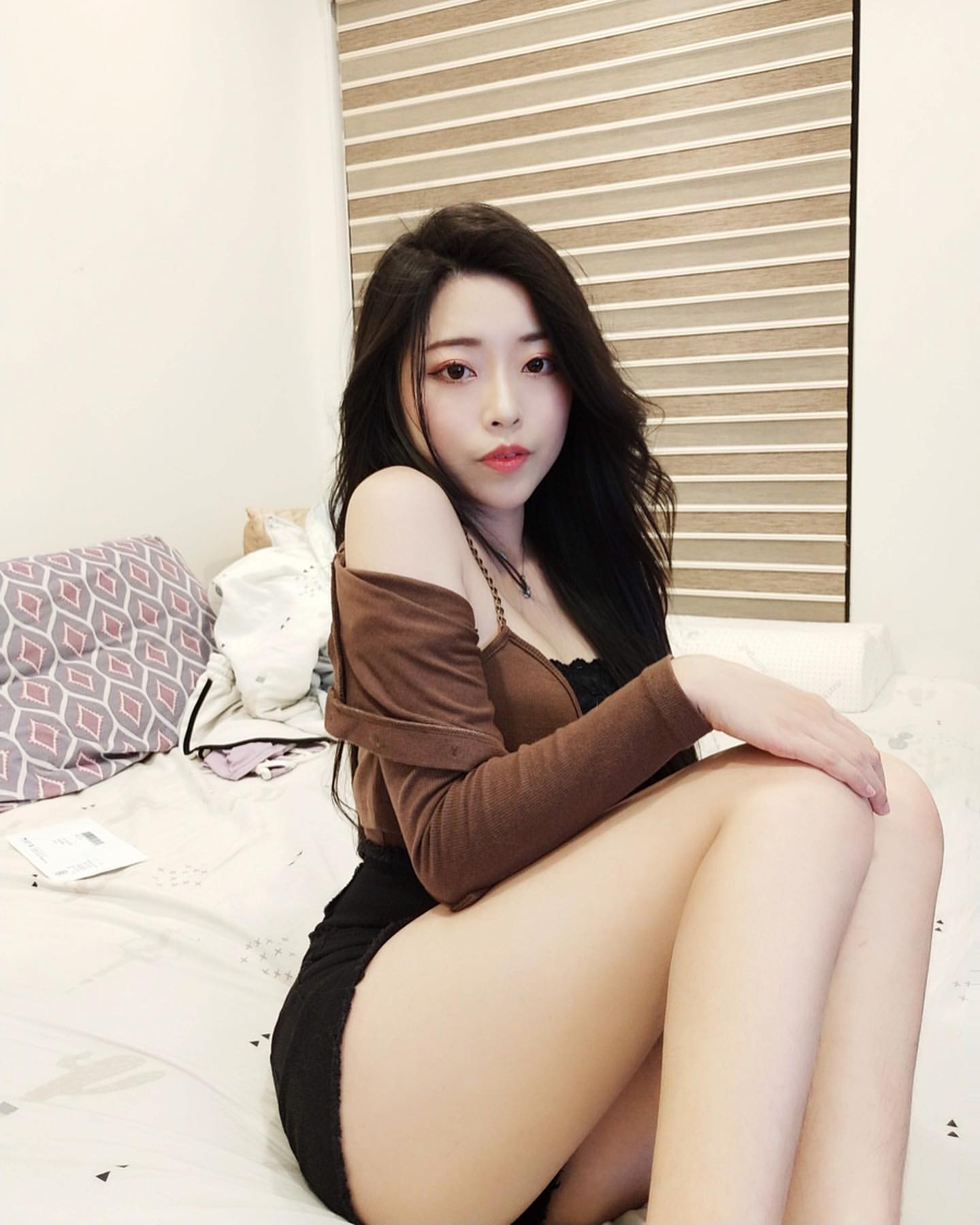 IG only turned adult release photo of two snow-white big milk super-promised body Yoon Yoon Min-第1章-图片11