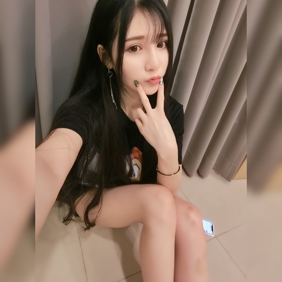 有胸有腿有臉 超夭壽身材讓人秒淪陷-第1章-图片8