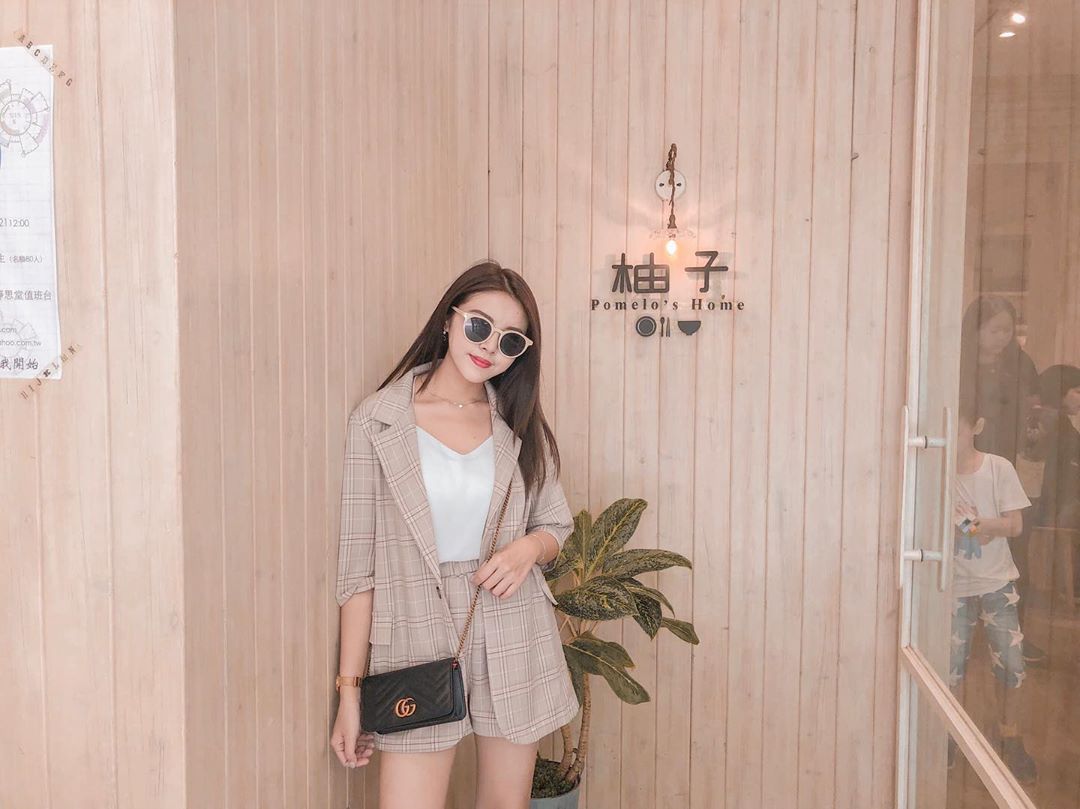 性感紅唇笑起來勾人 清純電眼 讓人把不住啊 林乙蔓Kayla-第1章-图片4