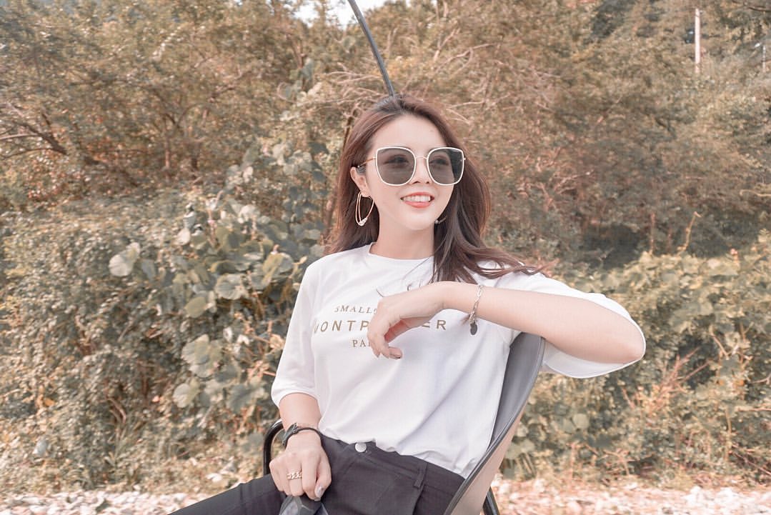 性感紅唇笑起來勾人 清純電眼 讓人把不住啊 林乙蔓Kayla-第1章-图片6