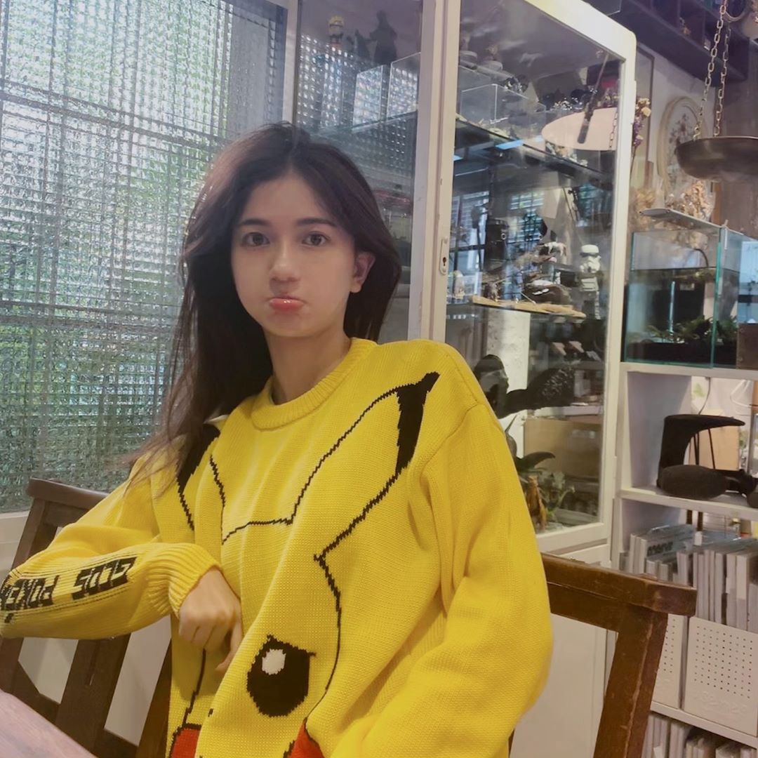 This little girl is too sexy to take pictures of the posture of very attractive colour-value breast milk are all offensive Zhang Yi court-第1章-图片1