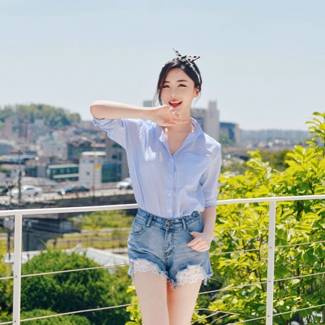 秀麗長髮甜姐兒 Q彈布丁奶不嬌羞使人躁動-第1章-图片12