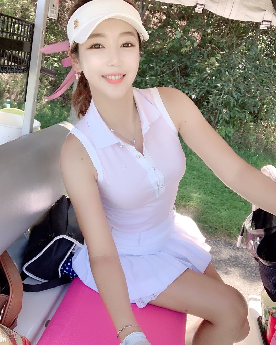 高爾夫界表特女神 逆天美腿邪惡視角大飽眼福-第1章-图片8