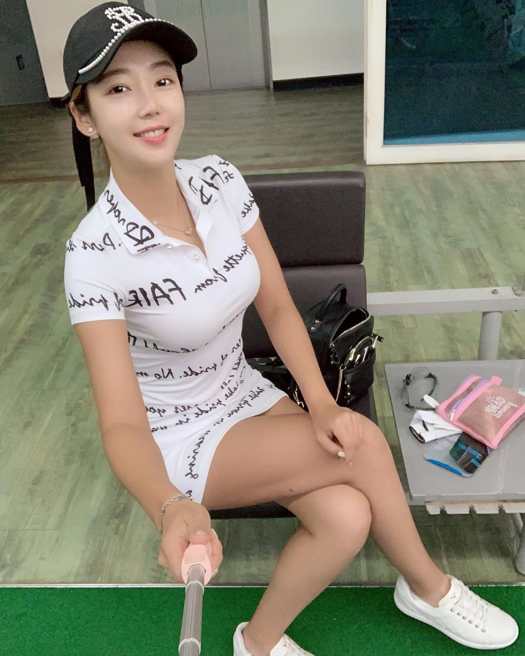 高爾夫界表特女神 逆天美腿邪惡視角大飽眼福-第1章-图片17