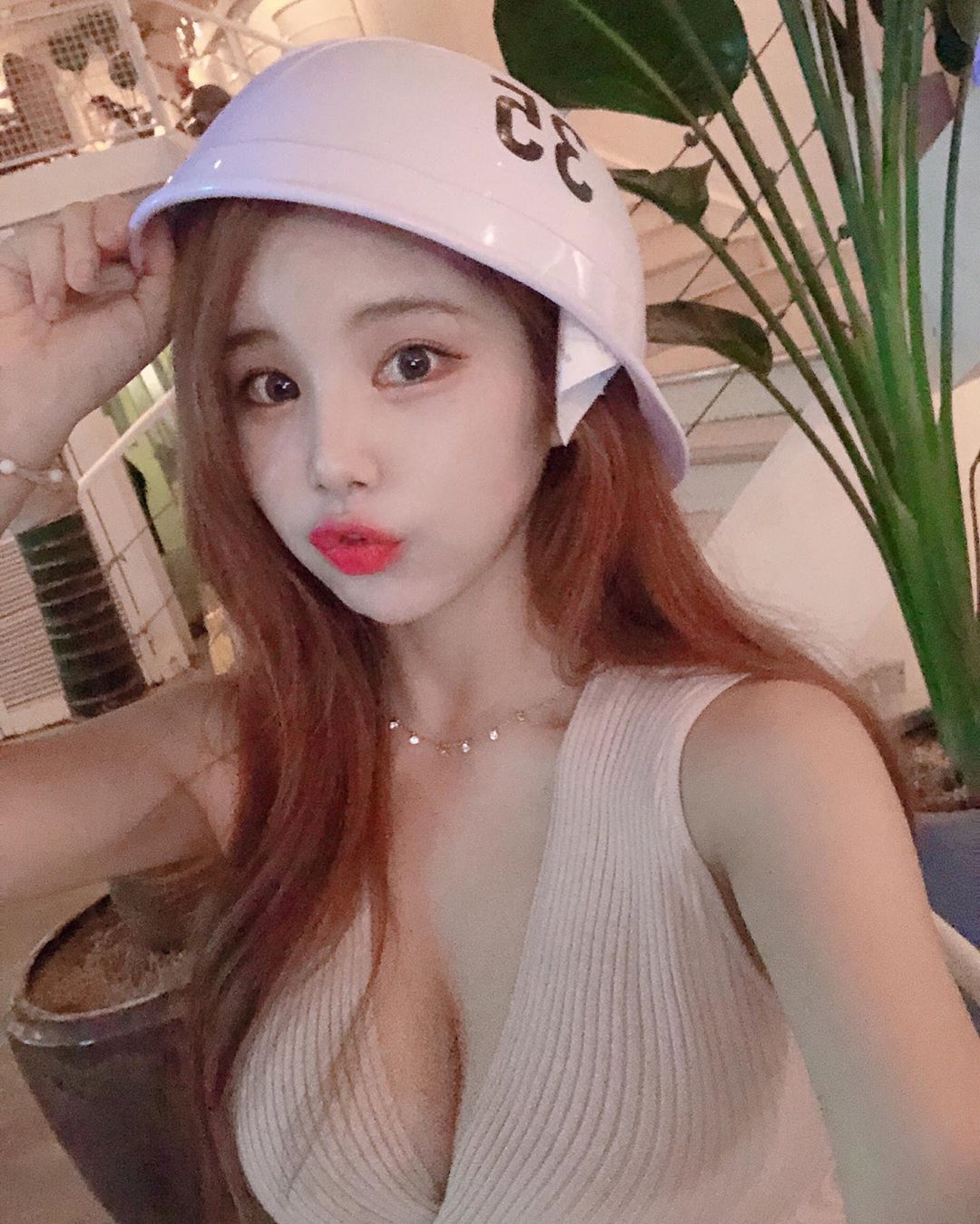 完美胸型性感腰臀 女神級身材使人心動不已-第1章-图片3