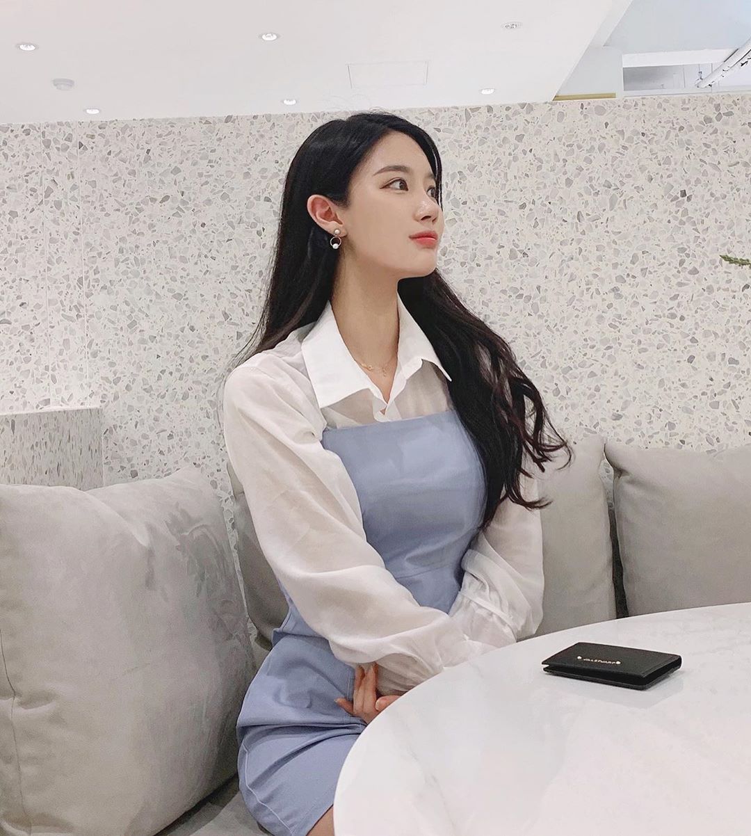 泡菜御姊暗藏逆天巨乳 穿上泳裝辣度破表引誘你-第1章-图片2