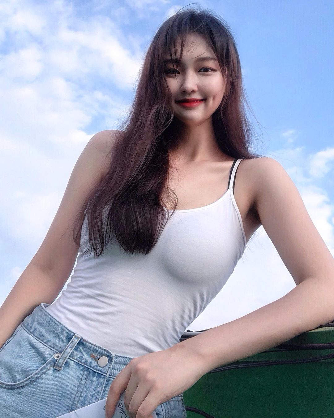 圓潤雙乳螞蟻腰超完美 仙氣爆棚表情勾魂你-第1章-图片19