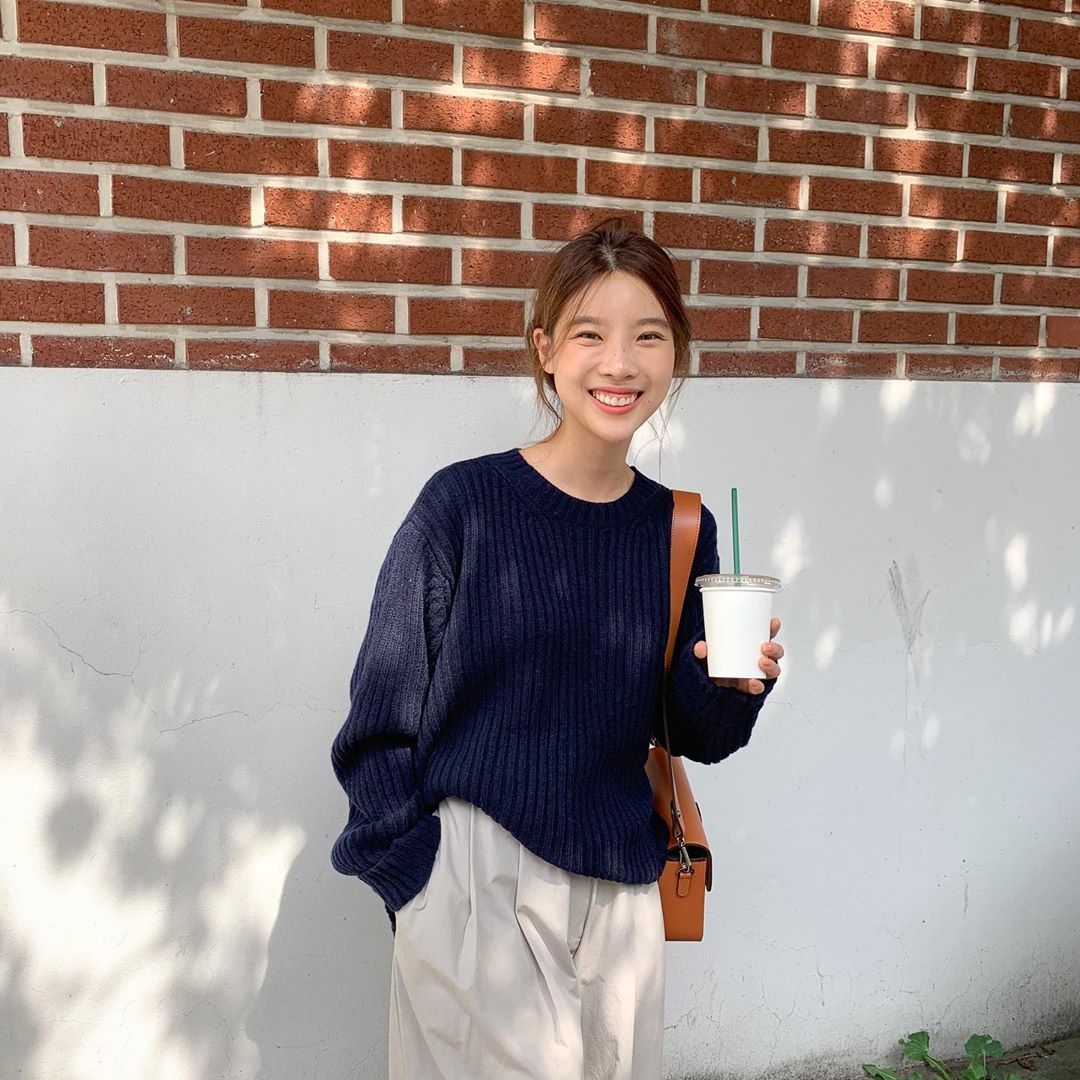 精緻五官配上天然身軀 自我穿搭風格讓網友迷戀-第1章-图片6