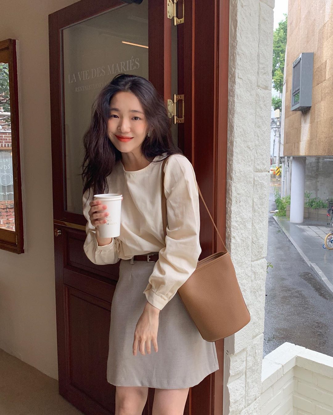 精緻五官配上天然身軀 自我穿搭風格讓網友迷戀-第1章-图片14