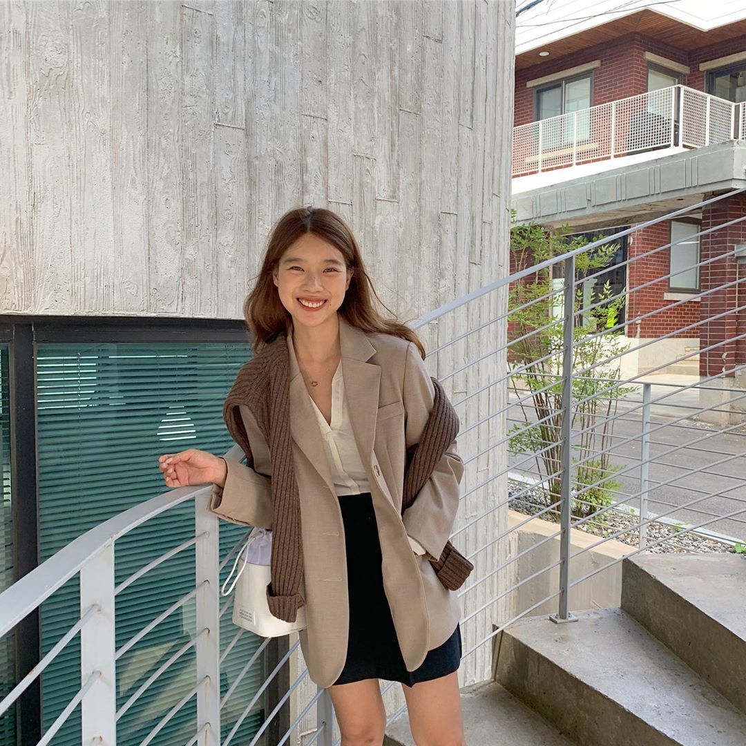 精緻五官配上天然身軀 自我穿搭風格讓網友迷戀-第1章-图片16