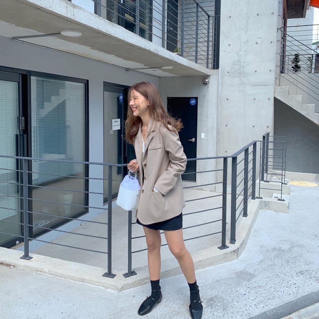 精緻五官配上天然身軀 自我穿搭風格讓網友迷戀-第1章-图片17