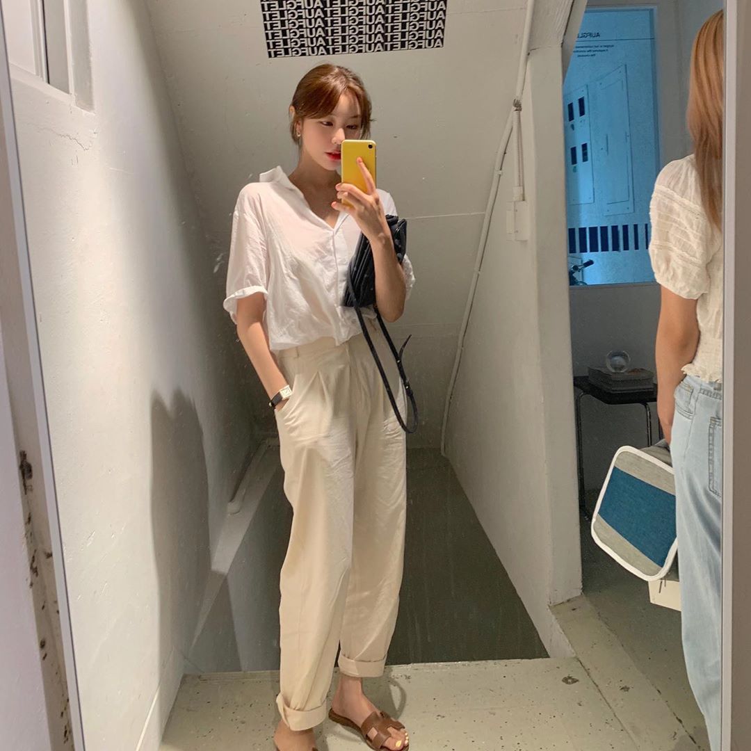 天菜笑容看不膩 完美比例腰腿讓網友秒圈粉-第1章-图片5