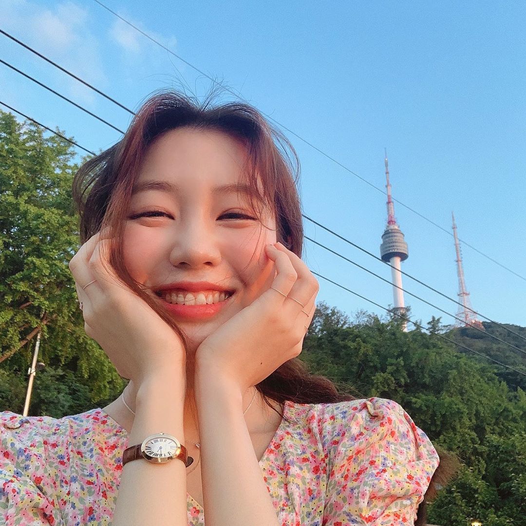 天菜笑容看不膩 完美比例腰腿讓網友秒圈粉-第1章-图片15