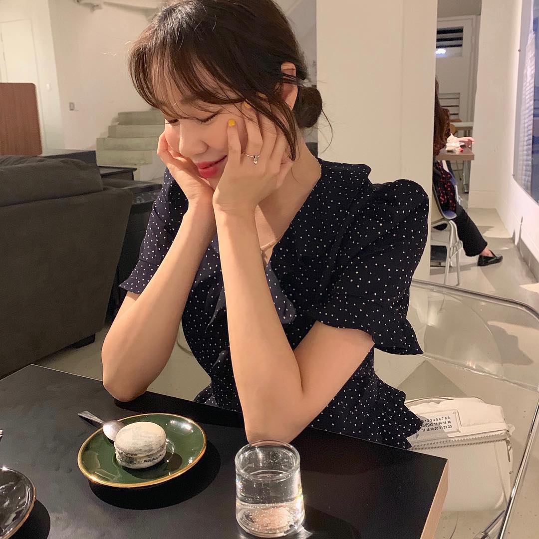 天菜笑容看不膩 完美比例腰腿讓網友秒圈粉-第1章-图片17