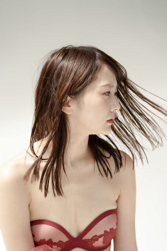 浜田翔子(33)、グラビア16周年・浜田翔子(33)DVD最多本數を目前にDVD引退と過激化やピル...-第1章-图片13