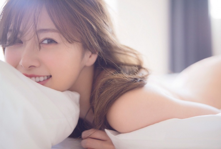 2017年2月8日【寫真】白石麻衣新寫真集初版大破紀錄側乳半裸解禁 (24P)-第1章-图片14