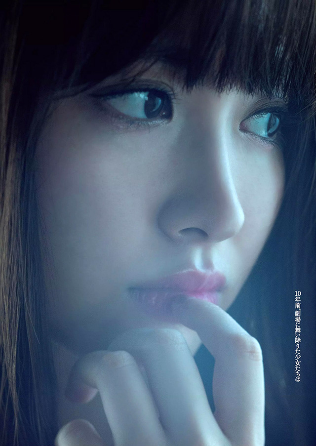 2015年12月14日【寫真】AKB48 10周年小嶋陽菜高橋南渡邊麻友互相扯衣慶祝-第1章-图片5