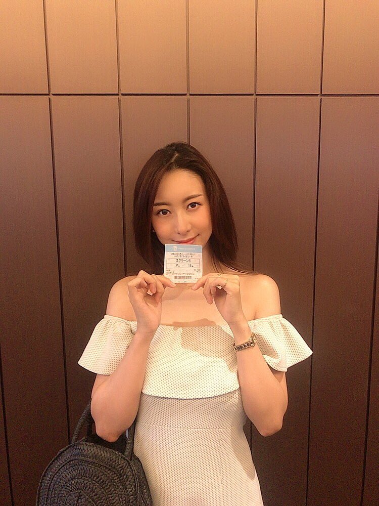 松下紗栄子2019年8月份自拍照-第1章-图片7