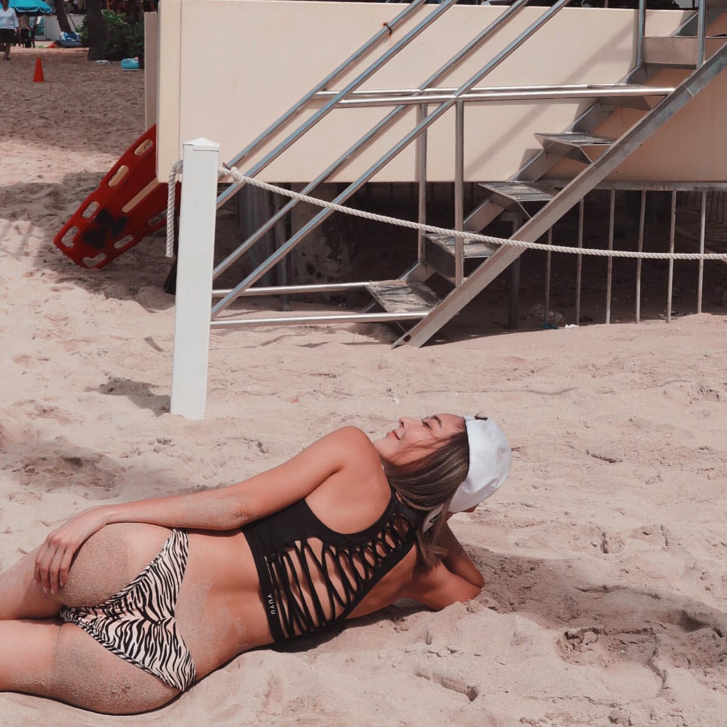 In the summer, the big liberation replacement bikini exploded corn milk YUYU-第1章-图片4