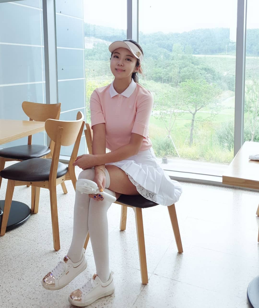 高爾夫甜心妹顯眼上圍 銷魂笑容讓網友圈粉-第1章-图片13