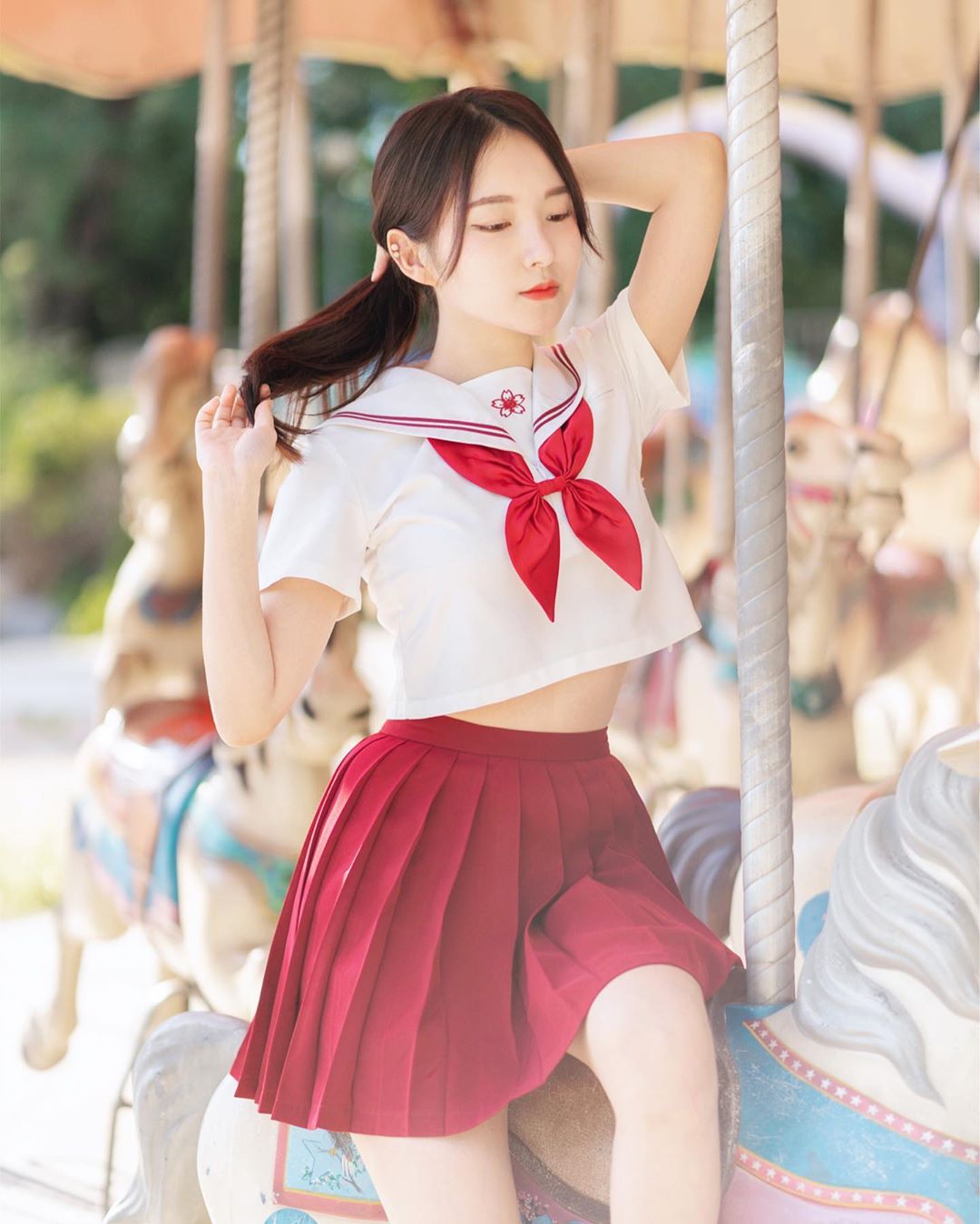 全身散發女神氣息 逆天筆直長腿勾引你好撫慰-第1章-图片1