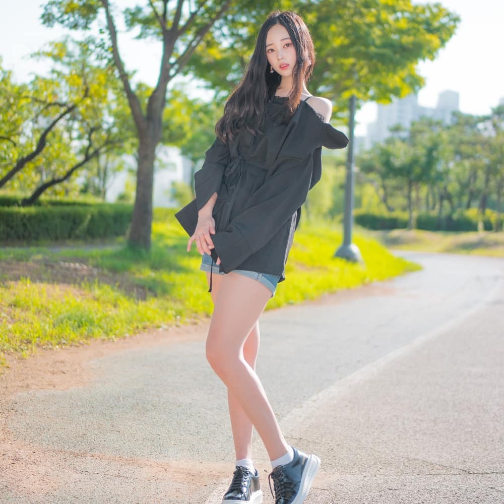 白皙美膚狂洩露騷氣 惹火身材讓網友一秒就招降-第1章-图片12