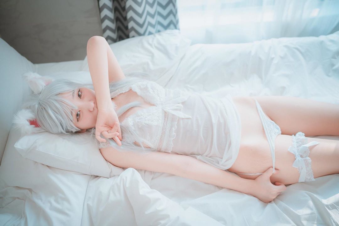 誘人神情泡菜妹目不轉睛 麻豆級身材實在太犯規-第1章-图片11