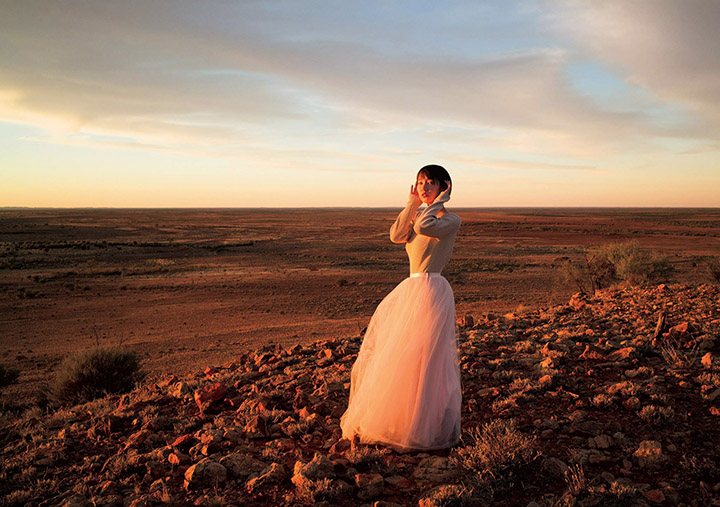 2018年7月22日【寫真】吉岡里帆為主演新劇在雜誌推出60頁超特集盡覽性感過去女主現在 (60P)-第1章-图片30