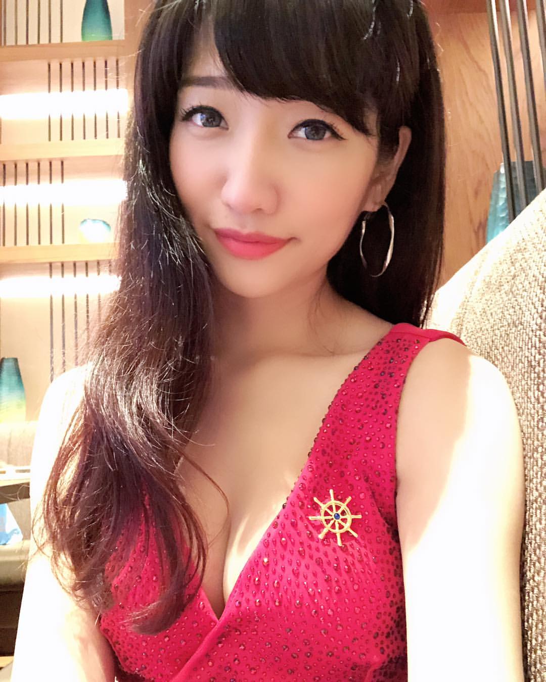 大眼正妹CJ欣潔 深溝乍現讓人超驚豔「原來很有料」-第1章-图片21