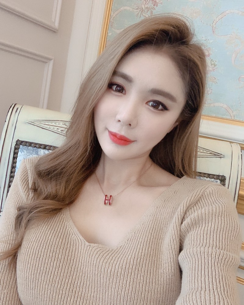 白嫩大福好顯眼 凹凸有致身軀讓人戀愛-第1章-图片10