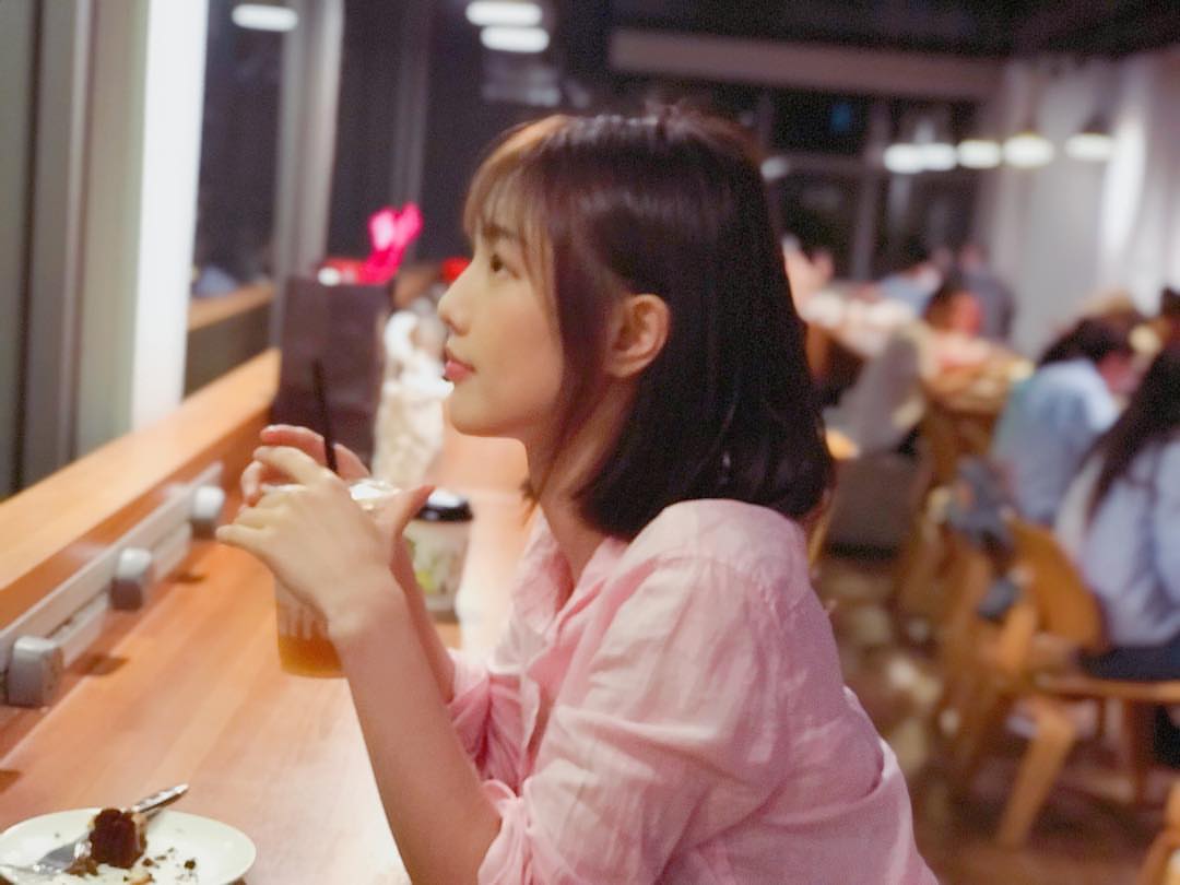 地表最正SG 清純臉下「飽滿白嫩美乳」全解放... Wendy-第1章-图片3