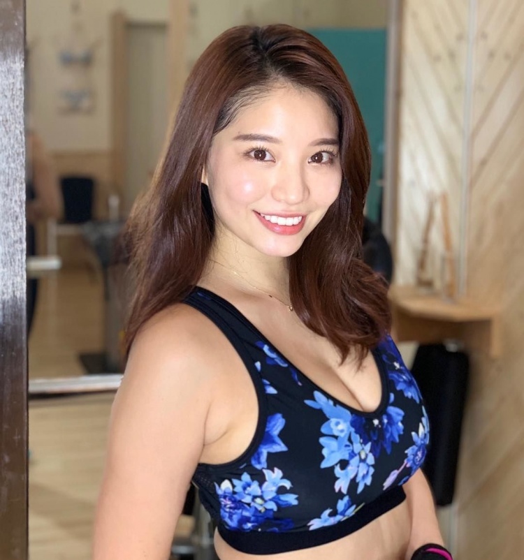 歐派好犯規！甜心小隻馬御姊《久松かおり》-第1章-图片9