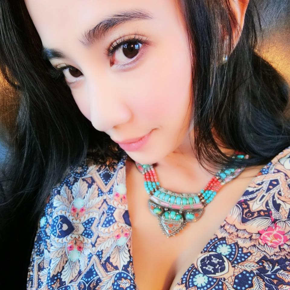 身材和開車一樣兇狠~~~~~會開賽車超級美女安小蕎-第1章-图片33