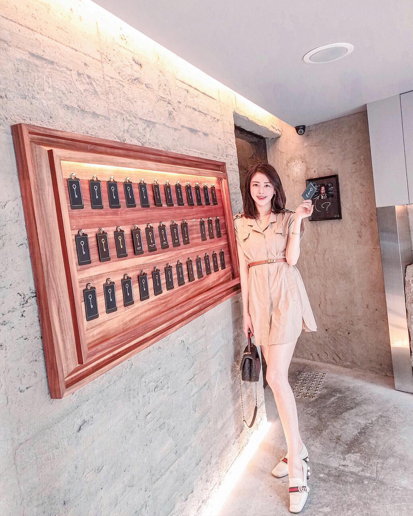 Big eyes sweet sister a pair of electric eyes laughing straight like the moon.-第1章-图片7