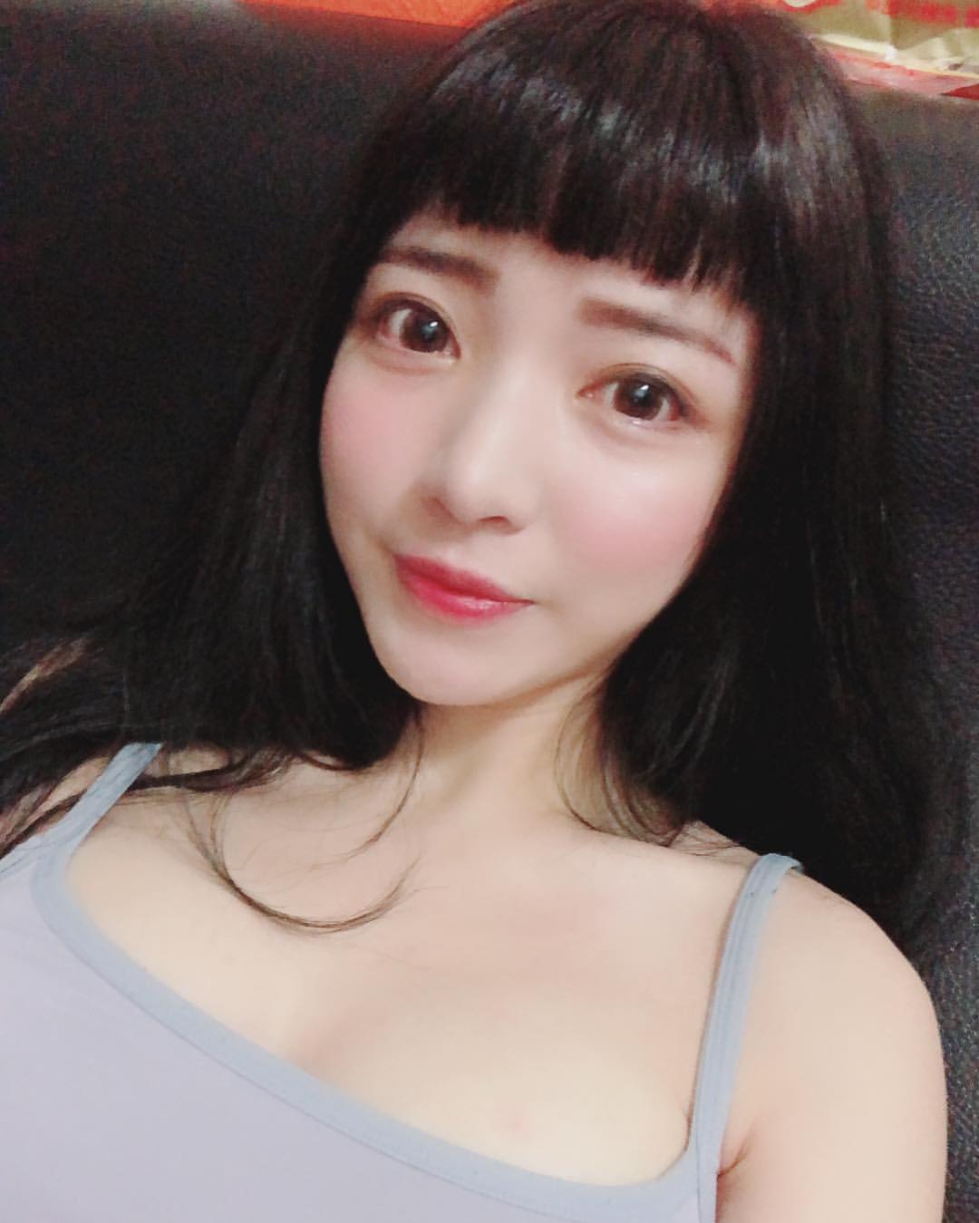 陽光正妹真的是人比花嬌!露出渾圓側乳讓人好想一探究竟 Yumie-第1章-图片3
