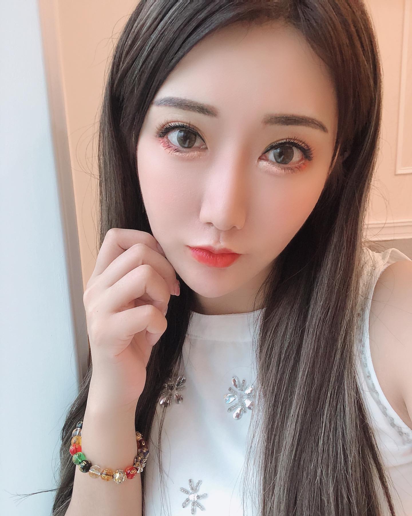 超兇正妹簡優優展現好身材 一秒收服你：想跟我17玩嗎?-第1章-图片15