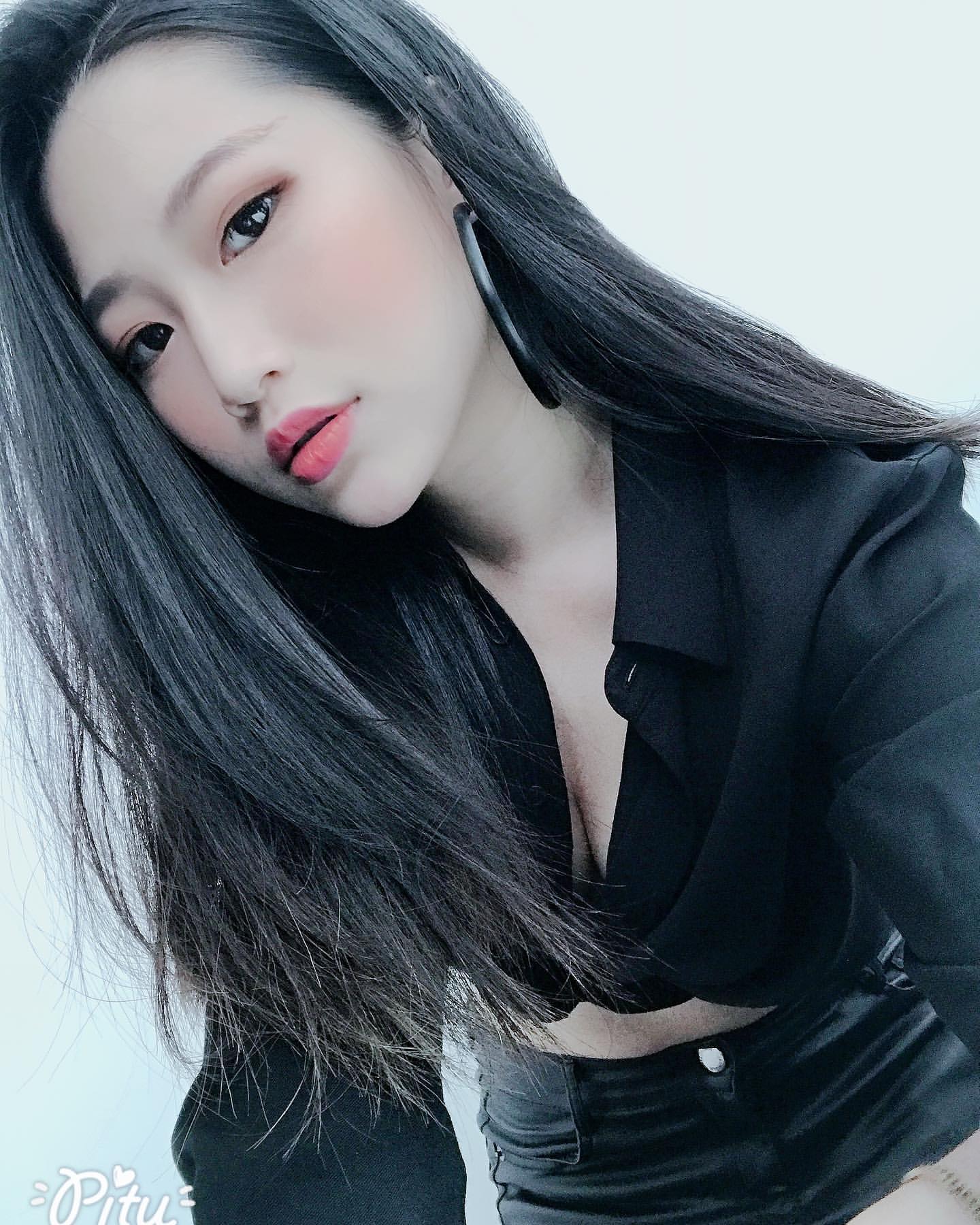 The tattoo sister Mena personally likes...IG surprised show full of milk-第1章-图片6