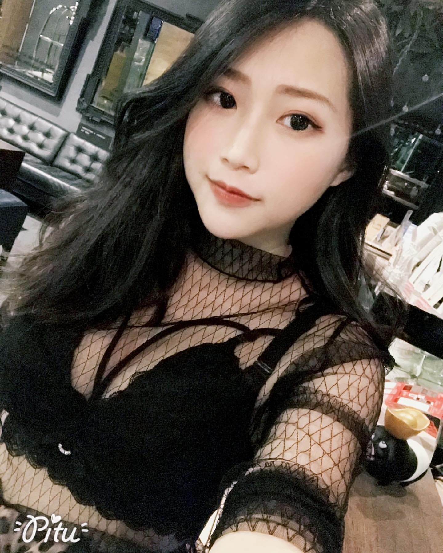 The tattoo sister Mena personally likes...IG surprised show full of milk-第1章-图片15