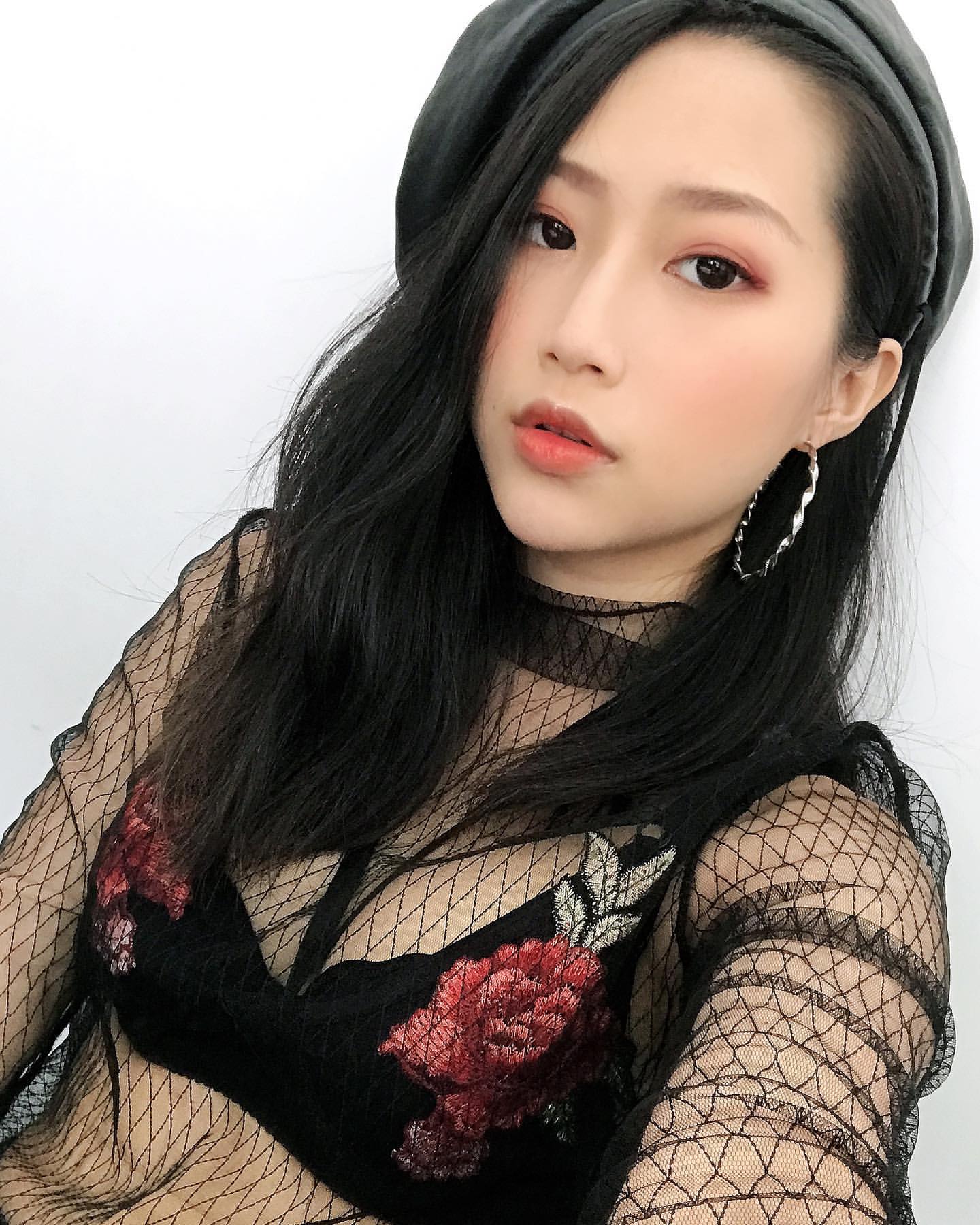 The tattoo sister Mena personally likes...IG surprised show full of milk-第1章-图片14