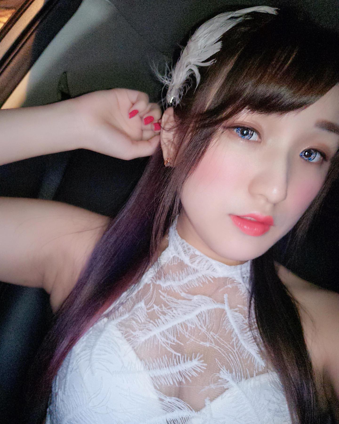 甜美直播主Grace毛兒 有著超大車頭燈 網友:只能追蹤了-第1章-图片8