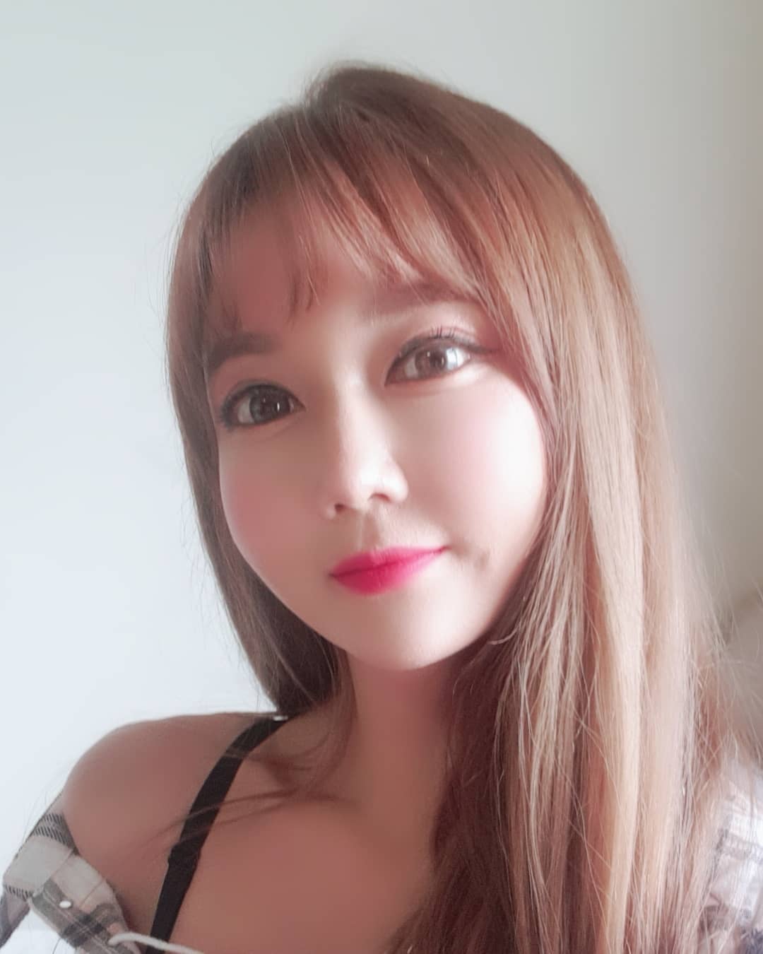 雪白大奶球渾圓形狀 前凸後翹黃金比例惹人愛-第1章-图片4