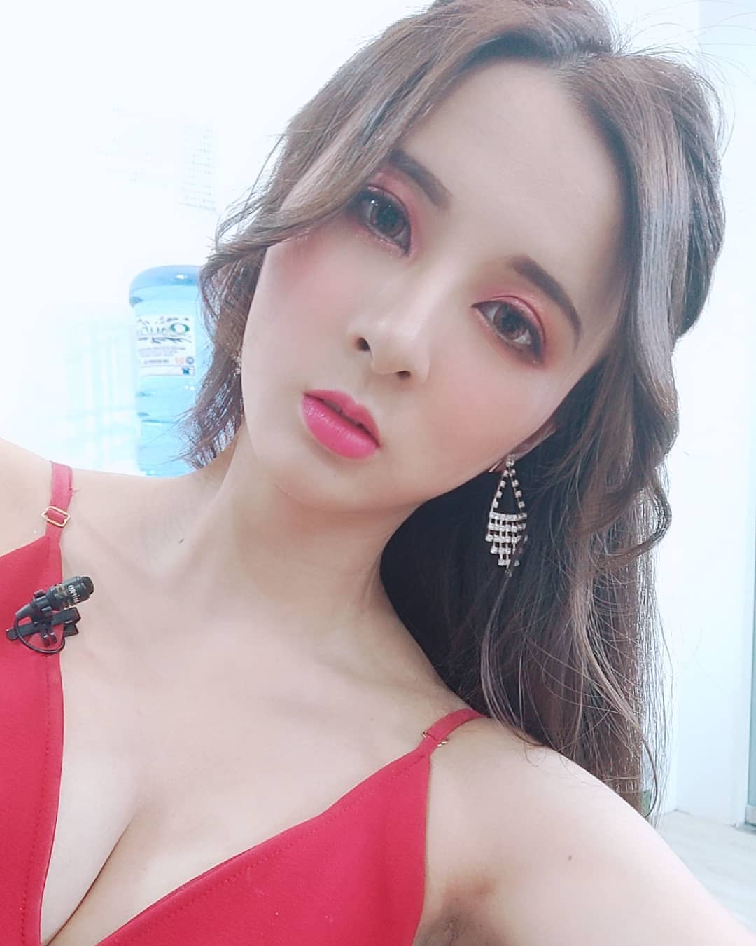 鄰家大姊姊的氣質 超甜美笑容讓人秒淪陷 苡菲-第1章-图片12
