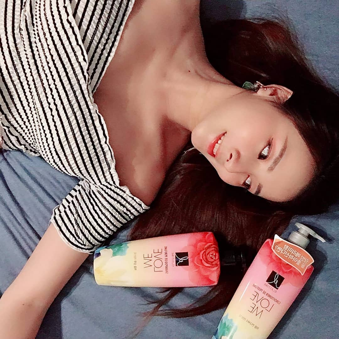 鄰家大姊姊的氣質 超甜美笑容讓人秒淪陷 苡菲-第1章-图片13