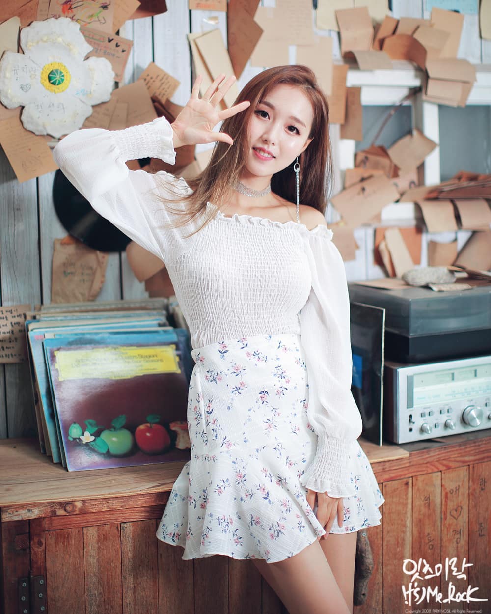 麻豆級極品美腿 小蠻腰曲線隱約想勾引你的心-第1章-图片9